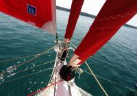 multihull yacht bov roll genoa sejl gennaker